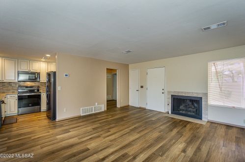 1118 Abrego Dr, Green Valley AZ 85614-3635 exterior