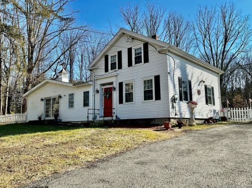 46 Mcgrath Ln, Exeter CT  06249-2608 exterior