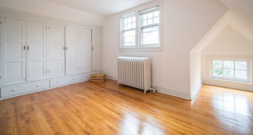 2929 Smt Ave, Milwaukee WI 53211-3441 exterior