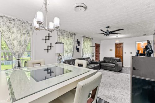 5872 Margaret Cir, Atlanta GA 30349-6171 exterior