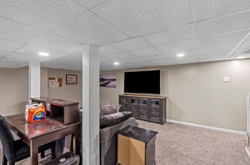 142 Lexington Ave, Providence RI 02904-4413 exterior