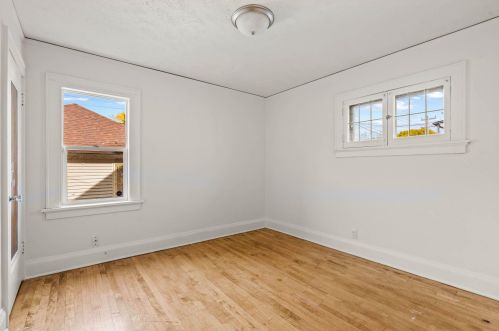 3245 45th St, Milwaukee WI  53219-4816 exterior