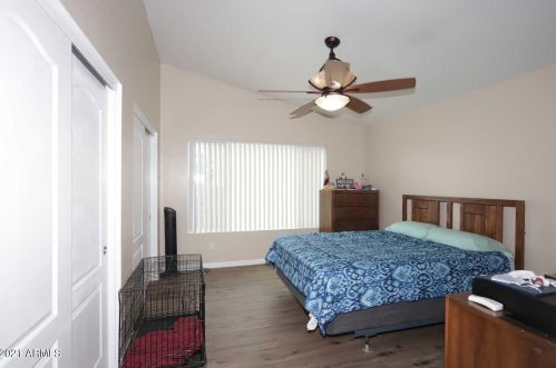 5628 42nd St, Phoenix AZ 85032-2267 exterior