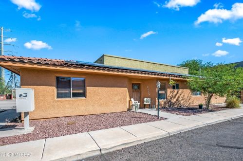 1093 Pressyc Pl, Tucson, AZ 85710-7501