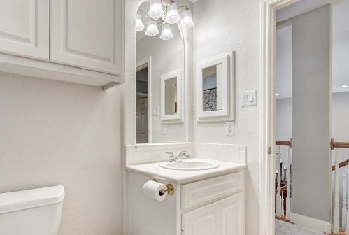 10246 Dianella Ln, Austin TX 78759-3038 exterior