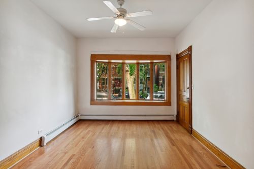 2539 Marshfield Ave, Chicago IL 60614-1907 exterior