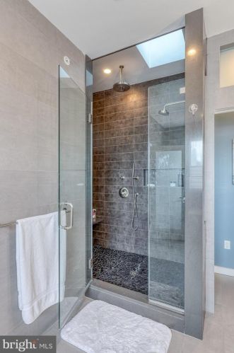 1112 17 St, Philadelphia PA 19146-4717 exterior