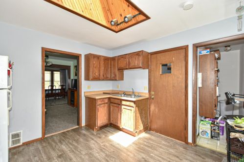 1754 65, Milwaukee WI 53214-3249 exterior