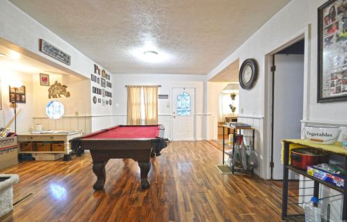 214 Lawrence St, Mishawaka IN 46545-6123 exterior