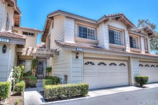 2211 Carob Way, Tustin, CA 92782-8355