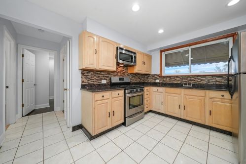 4714 Leclaire Ave, Chicago IL 60638-2019 exterior