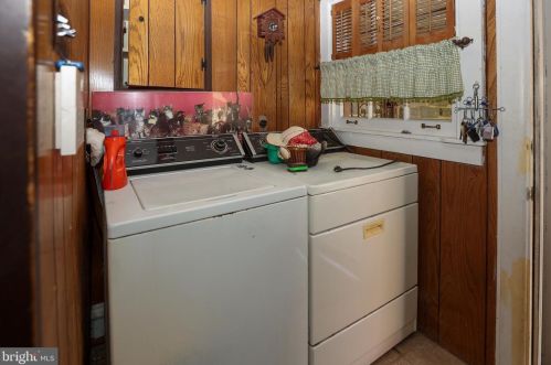 10 Ardmore Ave, Ardmore PA 19003-1017 exterior