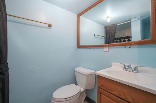 5120 Sawyer Ave, Chicago IL 60655-2413 exterior