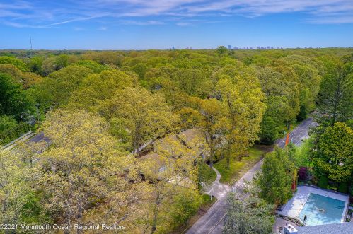 2278 Burroughs Ave, Northfield NJ 08225-1063 exterior