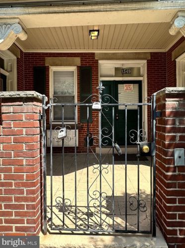 1349 Ellsworth St, Philadelphia PA 19147-4415 exterior