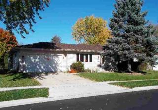 1270 Royal Blvd, Hoffman Estates, IL 60123-2734