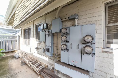 910 Piikoi St, Honolulu HI exterior