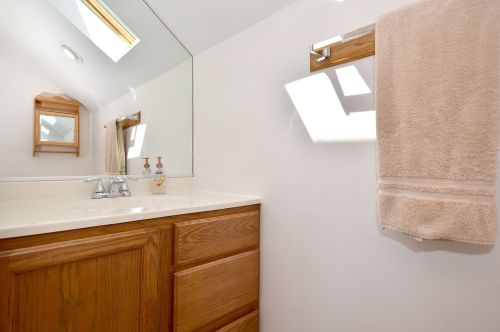 615 Saylor Ave, Elmhurst IL 60126-4305 exterior