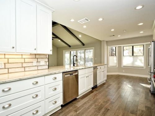 3601 Capistrano Trl, Austin TX  78739-4304 exterior