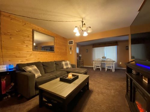 120 Newton St, Canton, WI 54868-1653