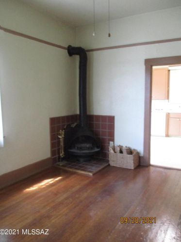 425 8th St, Tucson AZ  85705-8577 exterior