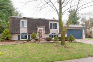 2518 Chaparral St, Kalamazoo, MI 49006-1383