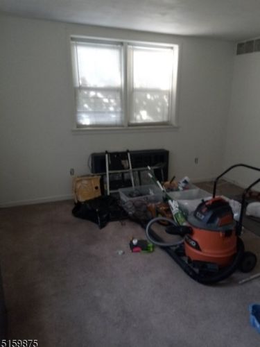 465 Valley St, Maplewood NJ 07040-1330 exterior