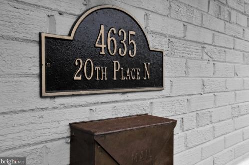 4635 20th Pl, Arlington, VA 22207-2408