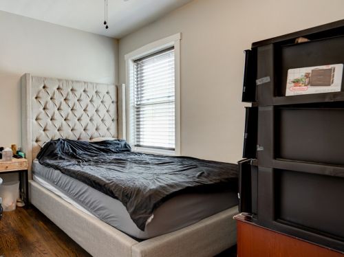 4545 Austin Ave, Chicago IL  60630-3115 exterior