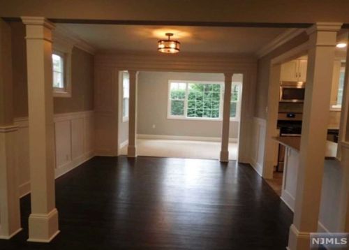 48 Minell Pl, Teaneck NJ  07666-5508 exterior