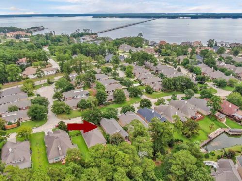 91 Misty Harbor Dr, Montgomery TX 77356-5242 exterior