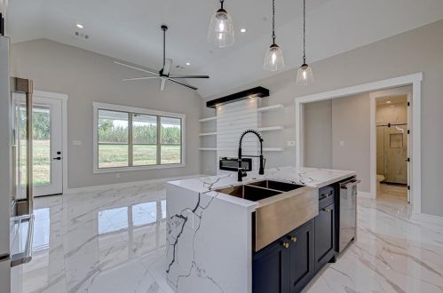 146 Bermuda Cir, Montgomery TX 77356-8205 exterior