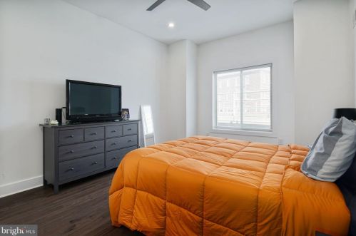 1622 Front St, Philadelphia PA 19122-3202 exterior