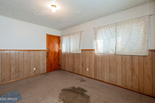 1221 Cinnabar Ave, Phoenix AZ 85020-1816 exterior