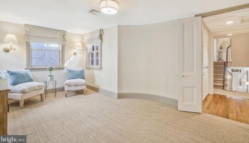 207 Fairfax St, Alexandria VA 22314-3304 exterior