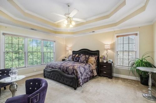 5239 Barrington Trce Dr, Atlanta GA 30331-9110 exterior