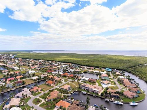 3605 Aruba Ct, Punta Gorda FL 33950-8121 exterior