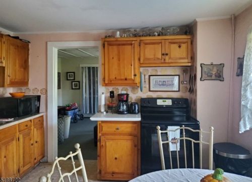 511 Spg St, Belvidere NJ 07823-1410 exterior