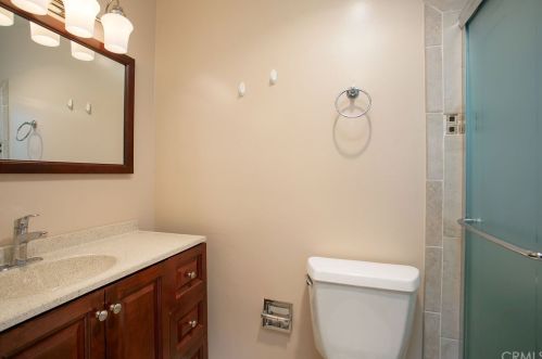 17912 Irvine Blvd, Tustin CA 92780-3314 exterior