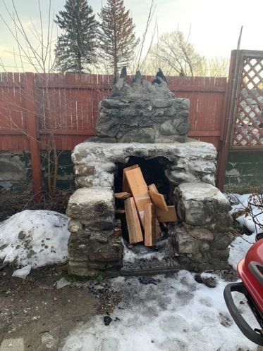 9 Delmont St, Methuen MA 01844-5559 exterior