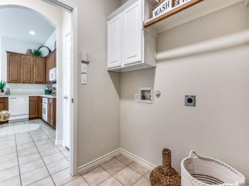 7553 Lancaster Gate, Frisco TX 75035-3133 exterior