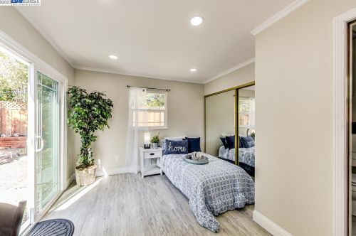 1946 6th St, Concord CA  94519-2216 exterior