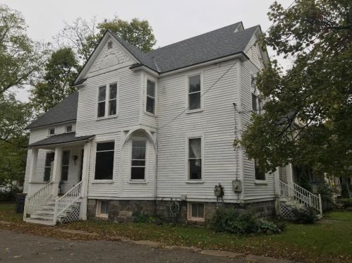 521 Walnut St, Kalamazoo, MI 49007-5039