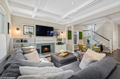 3812 Kildare Ave, Chicago IL 60641-3047 exterior