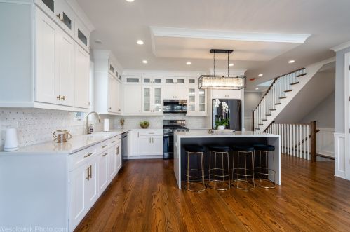 5520 Luna Ave, Chicago IL  60630-1312 exterior