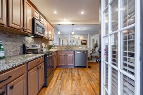 187 Clifton St, Atlanta GA 30317-2032 exterior