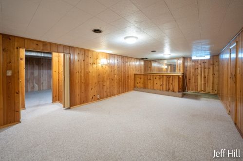 1628 Leffingwell Ave, Grand Rapids MI 49525-3902 exterior