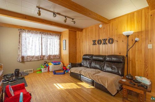 30 Conan St, Ely MN 55731-1235 exterior