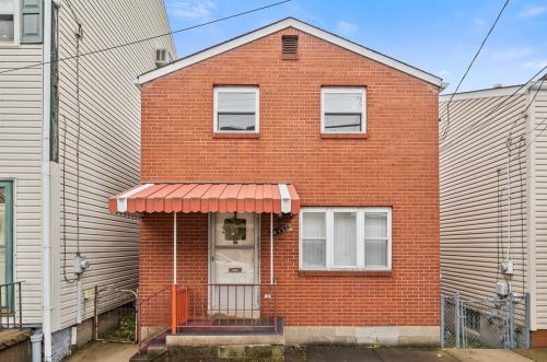 4330 Milgate St, Pittsburgh, PA 15224-1525
