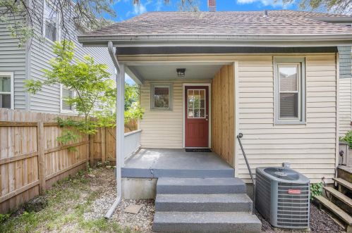 1239 Fisk Rd, Grand Rapids MI 49506-6565 exterior